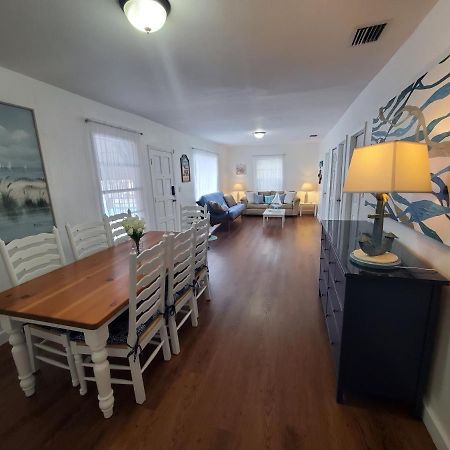 La Villa Azul - A Beachy Stay In Miami Eksteriør billede