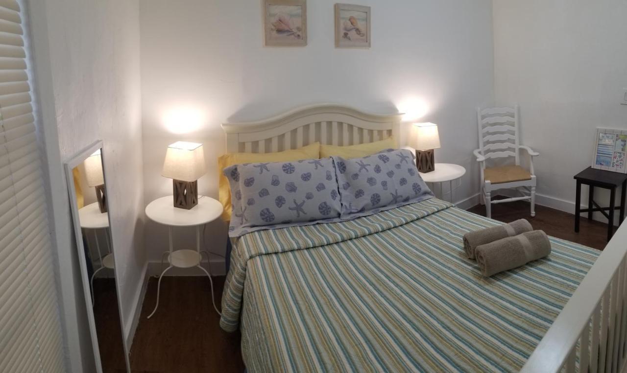 La Villa Azul - A Beachy Stay In Miami Eksteriør billede